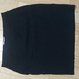 CLEO black pencil skirt large